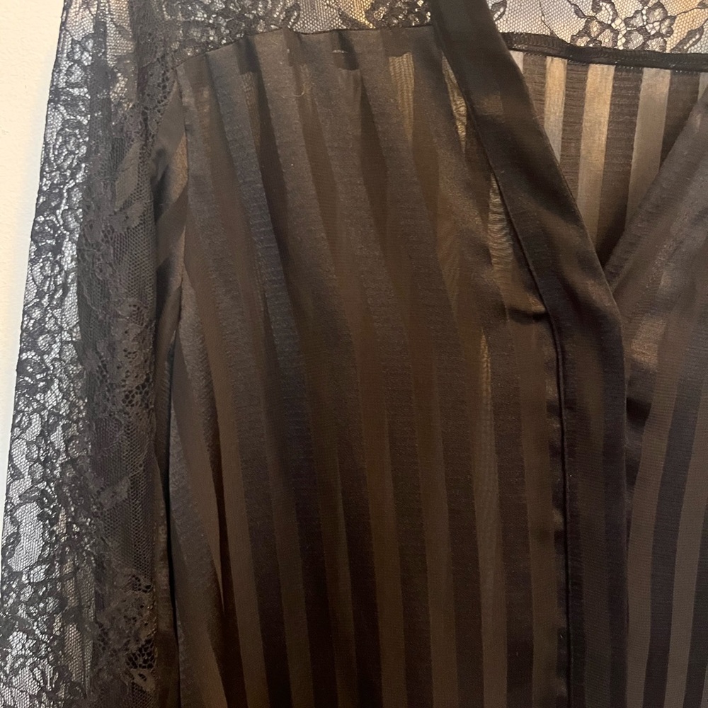 NWT ZARA BLOUSE - Picture 4 of 6